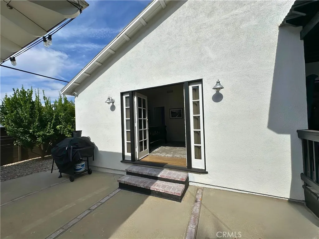 5785 Bertrand Avenue, Encino, California 91316 home-pic-29